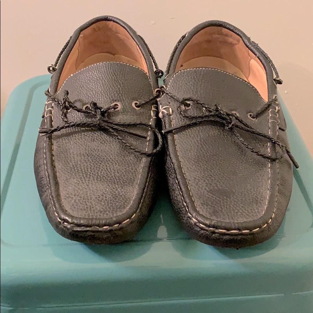 Men’s black dress/casual loafers